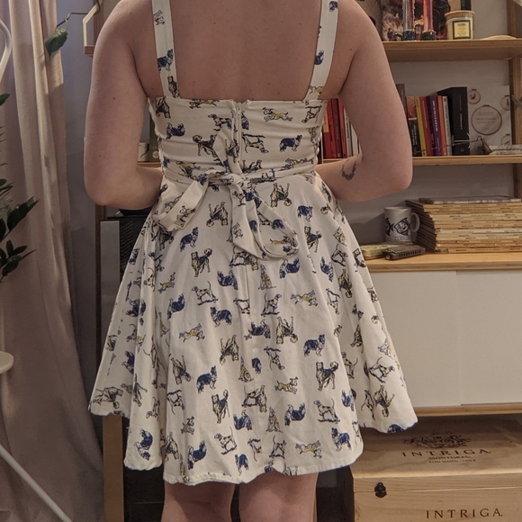 Retro dog dress - Picture 3 of 3